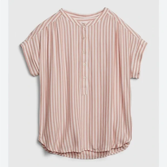 Gap Easy Popover Shirt - Picture 1 of 5